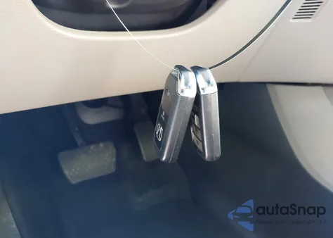 2018 Honda Pilot Touring из США, поврежденный, VIN 5FNYF6H99JB066640